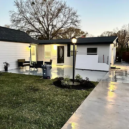Getaway / Privacy Suite B Lutz Exterior photo