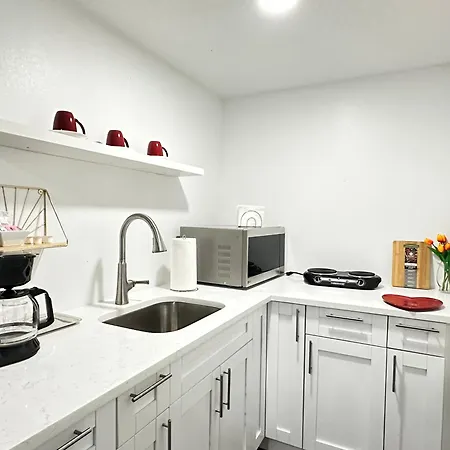 Getaway / Privacy Suite B Lutz Exterior photo